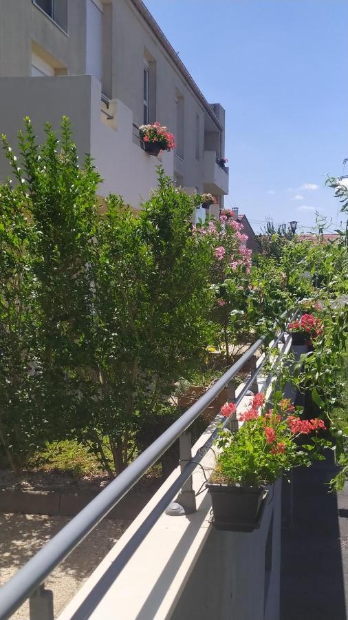 Residence Carouge Appart Hotel Brétigny-sur-Orge Eksteriør bilde