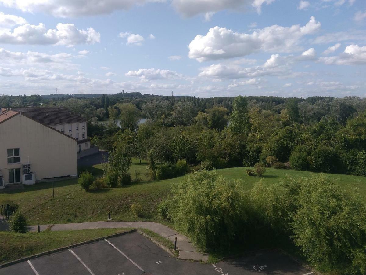 Residence Carouge Appart Hotel Brétigny-sur-Orge Eksteriør bilde