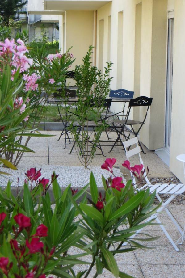 Residence Carouge Appart Hotel Brétigny-sur-Orge Eksteriør bilde